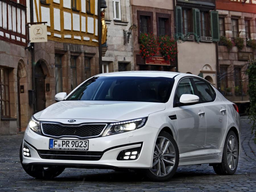  Kia Optima 2013 года  (EU) (фото 3 из 15)